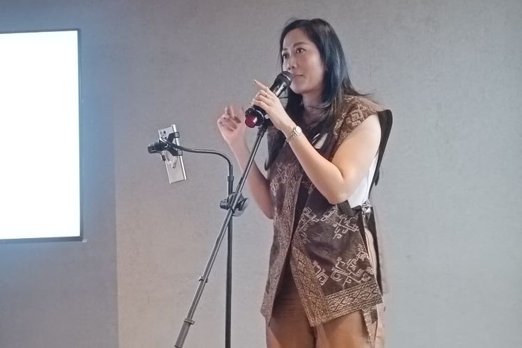 Project Leader sekaligus peneliti utama Cermata dr. Kianti Raisa Darusman, SpM(K), yang berpraktik di Siloam Hospitals Menteng, dalam konferensi pers peluncuran Cermata di Jakarta Selatan, Kamis (9/10/2025).