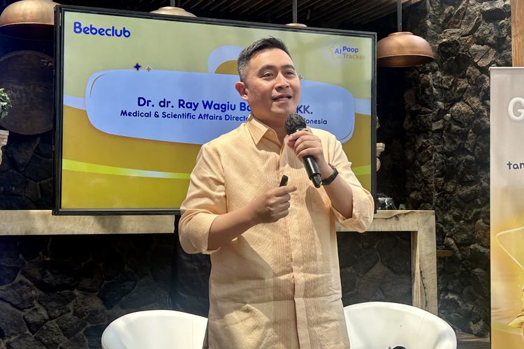 Medical & Scientific Affairs Director Danone Indonesia, Dr. dr. Ray Wagiu Basrowi, MKK. dalam dalam Diskusi Media ‘Monitor Kesehatan Pencernaan Anak dengan Bebeclub AI Poop Tracker’, Kamis (2/4/2026).