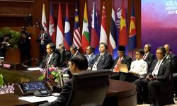 ASEAN Harus Kurangi 78 Persen Energi Fosil, Jokowi: Transisi Energi Perlu Dipercepat