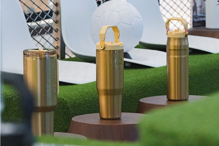 Stanley 1913 Pop-Up: Home of Champions