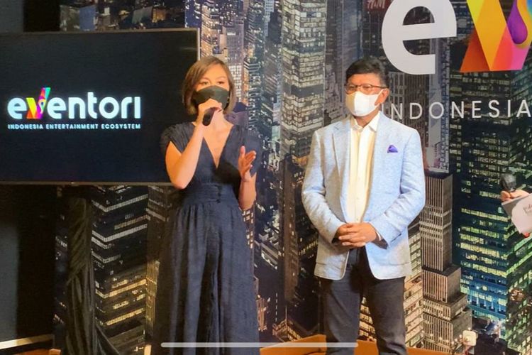 Agnez Mo Gelar Buka Bersama, Berikan Sembako kepada Pekerja Seni dan Anak Yatim