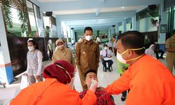 Dijadikan Syarat PTM, Vaksinasi Pelajar di Kota Madiun Sudah Capai 90 Persen