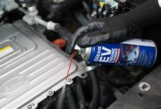 Pilihan Cairan Pembersih buat Mesin Kendaraan Listrik