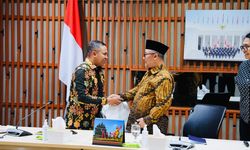 Gubernur Abdul Wahid Sukses Lobi Kemendikdasmen, Sekolah Rusak di Riau Segera Dibangun Kembali