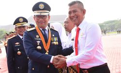 Lancarkan Investasi dan Bisnis, Emil Akan Perkuat Konektivitas di Jabar