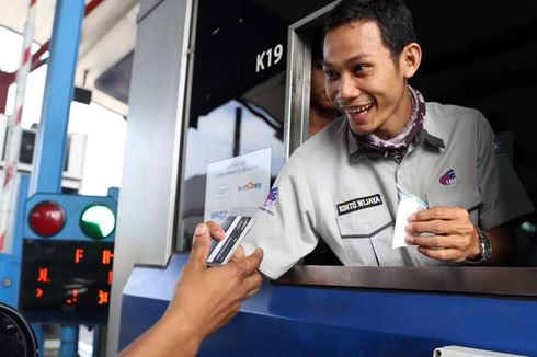 Persiapan Bayar Tol Non-Tunai, dari Kartu Sampai Pakai Tongkat