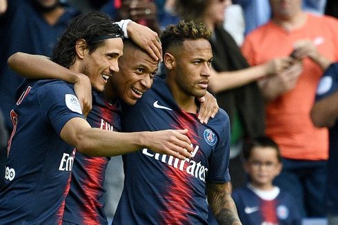 Edinson Cavani Cemaskan Cedera Kylian Mbappe