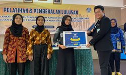 Tanam Ilmu Buka Beasiswa Siswa Berprestasi Lulusan SMK dan SMA