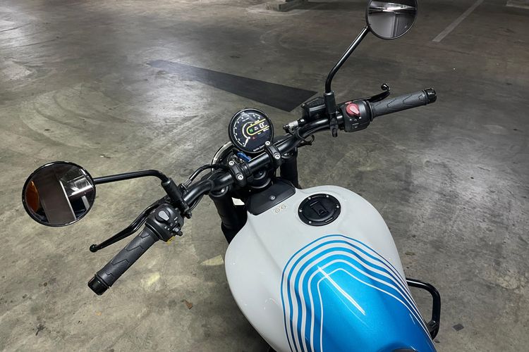 Royal Enfield Guerrilla 450