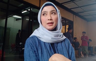 Desy Ratnasari Belajar Bahasa Jawa demi Peran di Film Hati Suhita