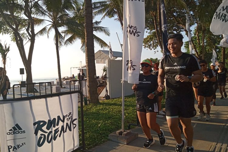 Adidas x Parley kembali menghadirkan Run for the Oceans 2022 yang dibuka dengan acara lari bersama sejauh 5K di Bali, Senin (23/5/2022).