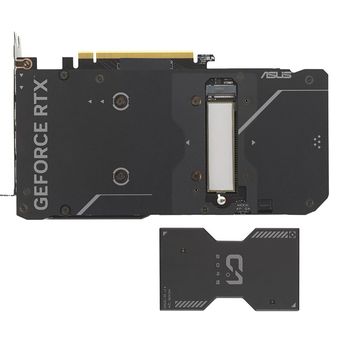 Slot SSD di backplate Asus Dual GeForce RTX 4060 Ti SSD 8 GB dengan penutupnya. 