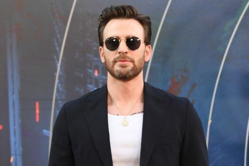 Makna Tato Chris Evans, Logo Avengers hingga Nama Anjing Kesayangan