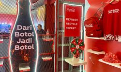 Coca-Cola Berhasil Tarik 74 Persen Botol Plastik untuk Diolah Kembali