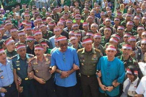 Aksi Nusantara Bersatu, Ribuan Warga Ambon Padati Lapangan Merdeka