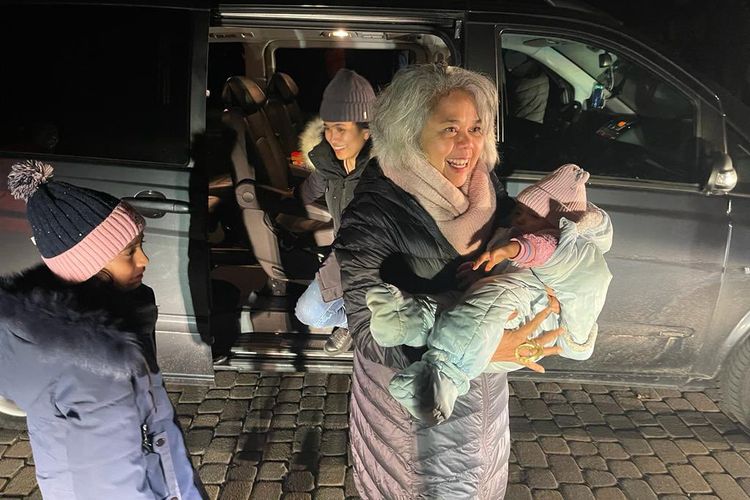 proses evakuasi WNI dari Lviv menuju Rzeszow Polandia