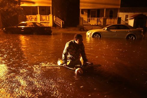Badai Florence Mulai Menghantam Pesisir Carolina