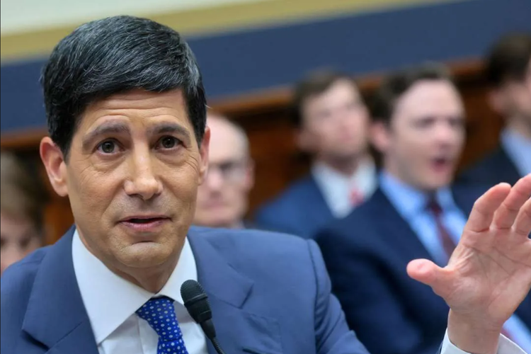 Warsh Bungkam soal Suku Bunga, Wall Street Bersiap Bergejolak
