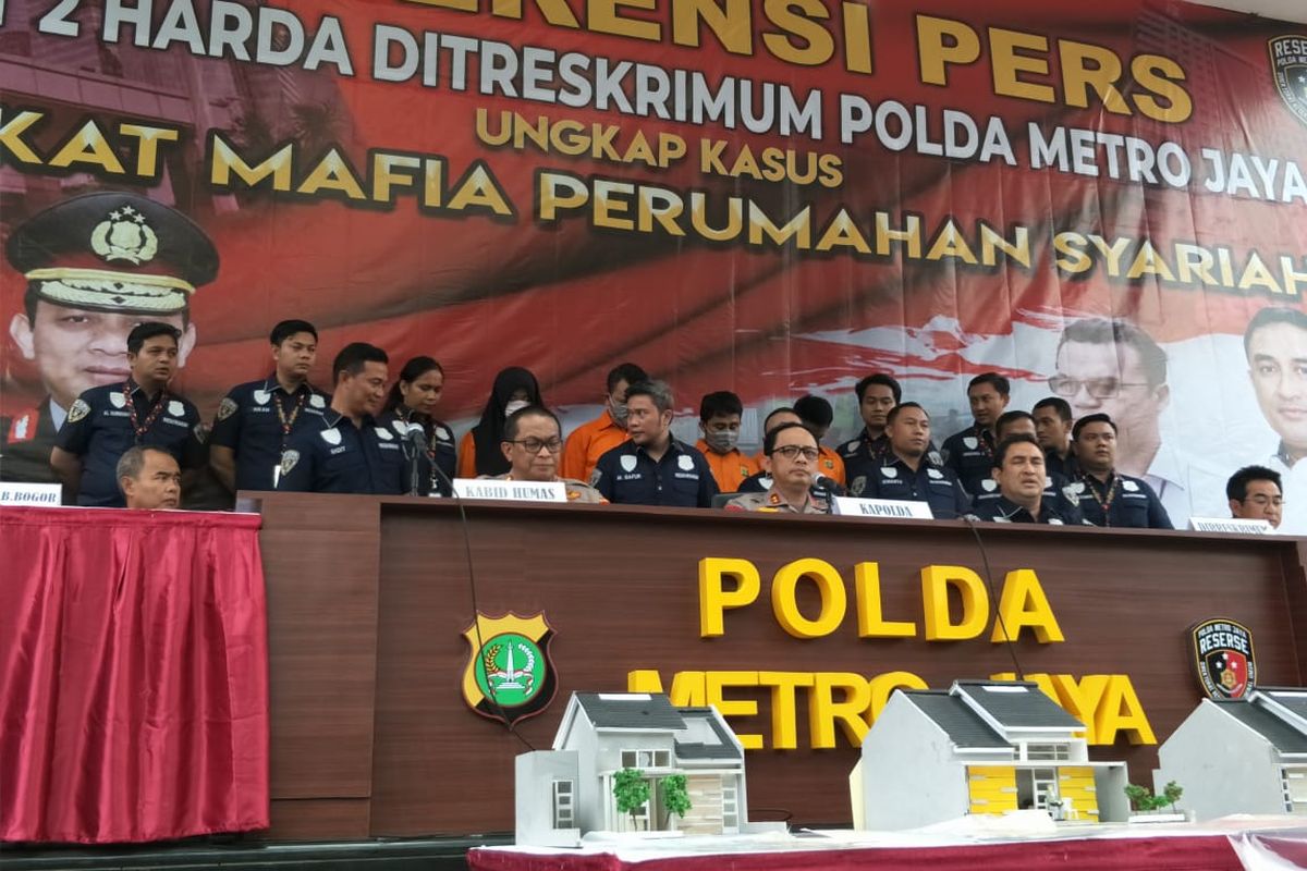 Konferensi pers penipuan penjualan perumahan syariah di Polda Metro Jaya, Jakarta Selatan, Kamis (28/11/2019).