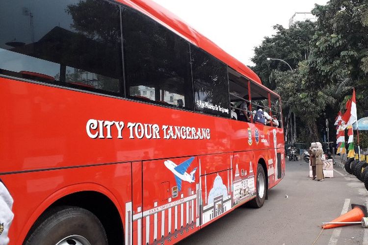 Menjajal Keliling Kota Tangerang Dengan Bus City Tour