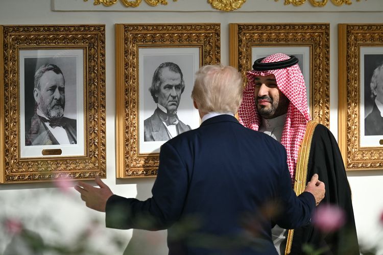 MBS 2 Kali Telepon Trump: Minta Dibantu Serang Houthi, tapi Ditolak