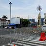 Polisi Pasang Kawat Berduri di Perempatan Harmoni Arah Istana
