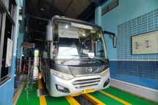 Bus Pariwisata Boleh Beroperasi Asal Punya Izin Laik Jalan