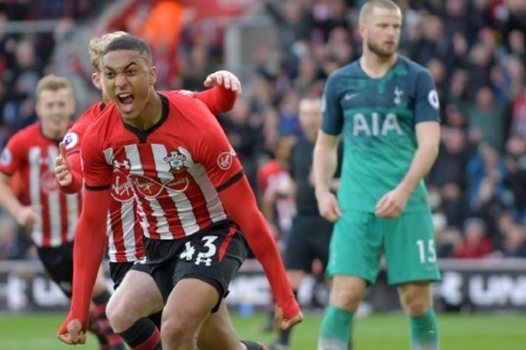 Yan Valery merayakan gol timnya pada pertandingan Southampton vs Tottenham Hotspur dalam lanjutan Liga Inggris di Stadion St. Marrys, 9 Maret 2019. 