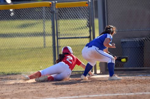 Lapangan Softball: Ukuran dan Jumlah Base