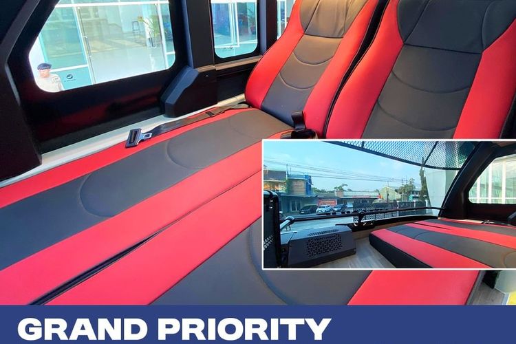 Sleeper bus Avante Grand Priority