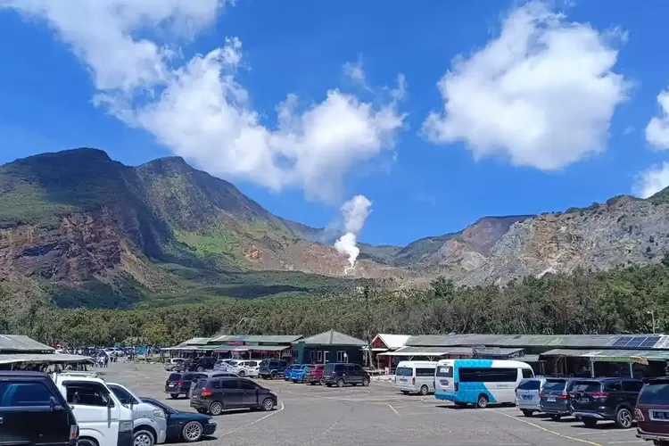 Blue Fire Muncul di Gunung Papandayan, PVMBG Jelaskan Penyebabnya
