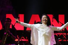 Malam Minggu Romantis Bareng Yura Yunita di Prambanan Jazz 2019