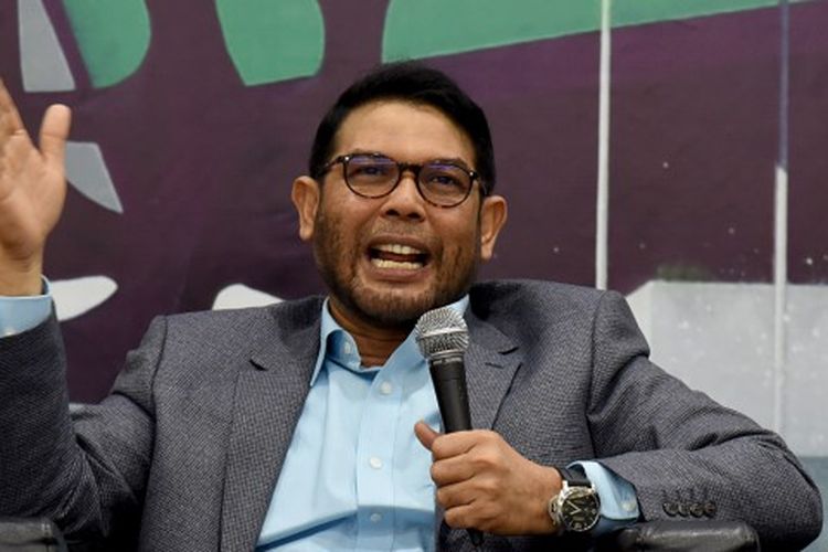 Anggota DPR RI Fraksi PKS Muhammad Nasir Djamil saat acara diskusi Dialektika Demokrasi bertema ?Periode Kedua Jokowi, Masihkah Larangan Aturan Rangkap Jabatan Diberlakukan?? di Media Center DPR RI, Komplek Parlemen, Senayan, Jakarta, Kamis (8/8/2019).