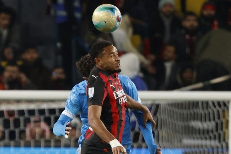 AC Milan Dihukum Napoli, Pertahanan Rossoneri Buruk