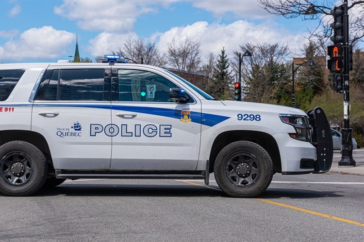 Kendaraan polisi Quebec, Kanada. Dua orang tewas dan sembilan orang lainnya terluka setelah ditabrak sebuah van di Kota Amqui, Quebec, Kanada pada Senin (13/3/2023). 