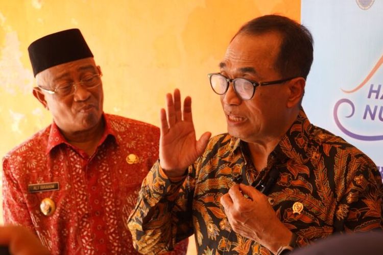 Menhub Budi Karya Sumadi dan Walkot Tidore Kepulauan Ali Ibrahim.