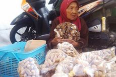 Perempuan Penjual Kacang di Stasiun Itu Berusia 109 Tahun
