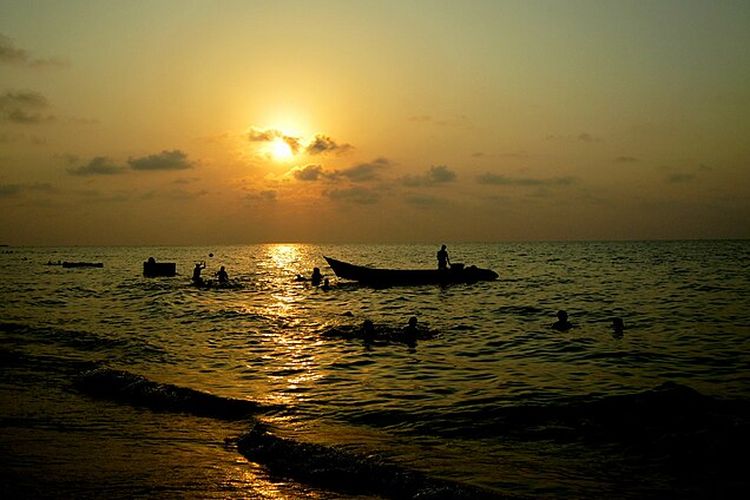 Meski Sedang Perang, Wilayah Iran Ini Tak Tersentuh Rudal, Toko Tetap Buka