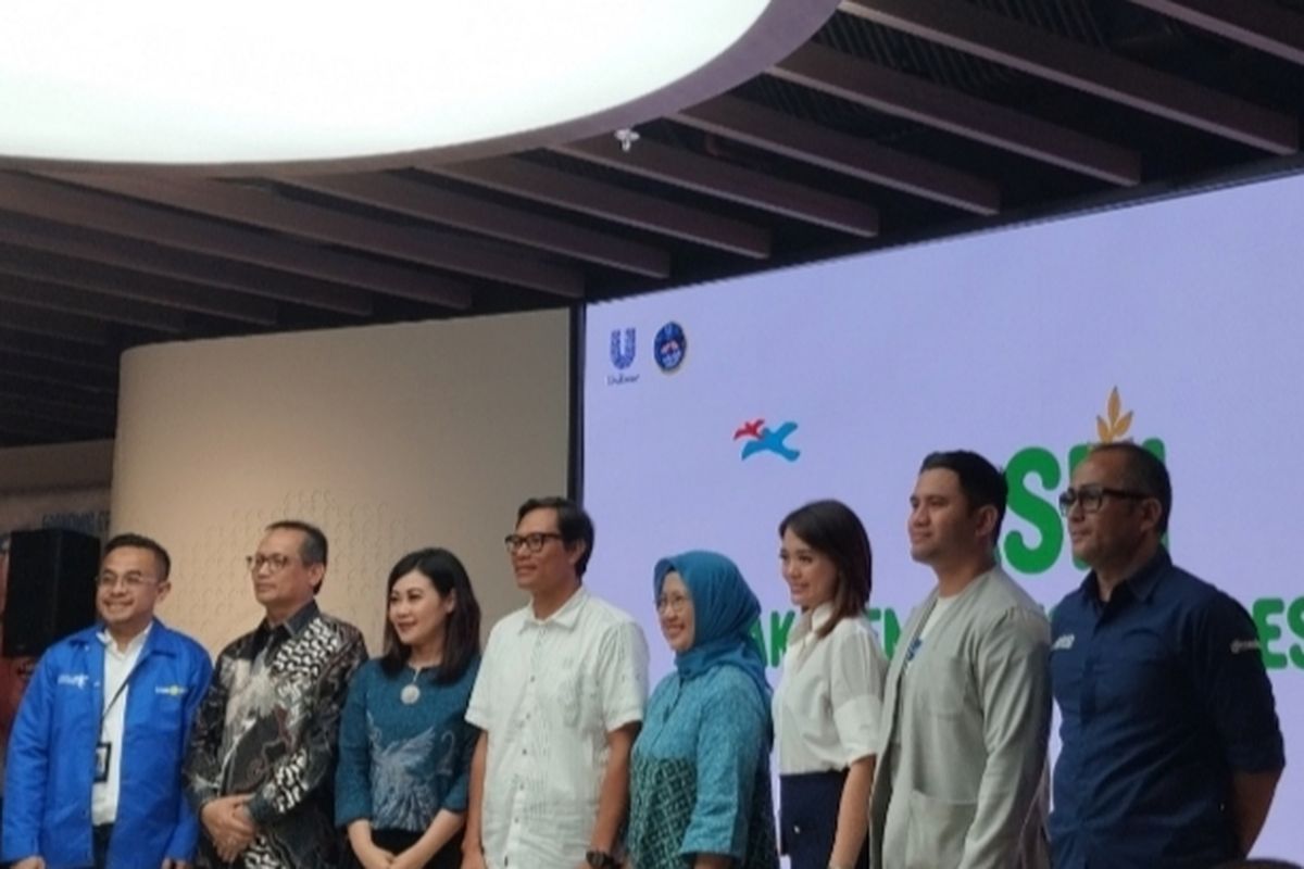Didi dalam acara Kick-Off Program Akademi Sekolah Lestari (ASRI) bertajuk Bersemi Generasi Lestari, Senin (7/7/2025).
