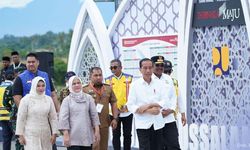 Dorong Pemerataan Ekonomi di Sumatera, Jokowi Resmikan Jalan Tol Sigli–Banda Aceh Garapan Hutama Karya 