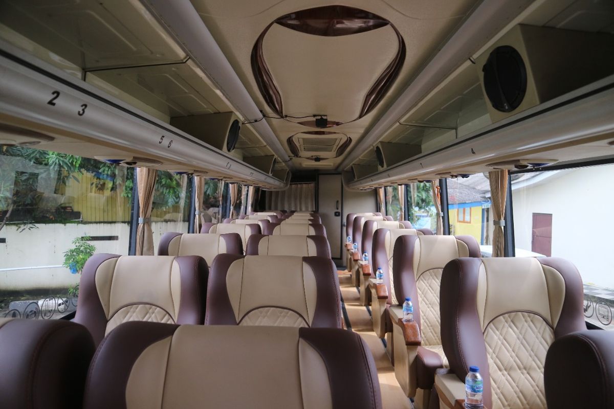 Kabin Bus AKAP DAMRI Royal Class