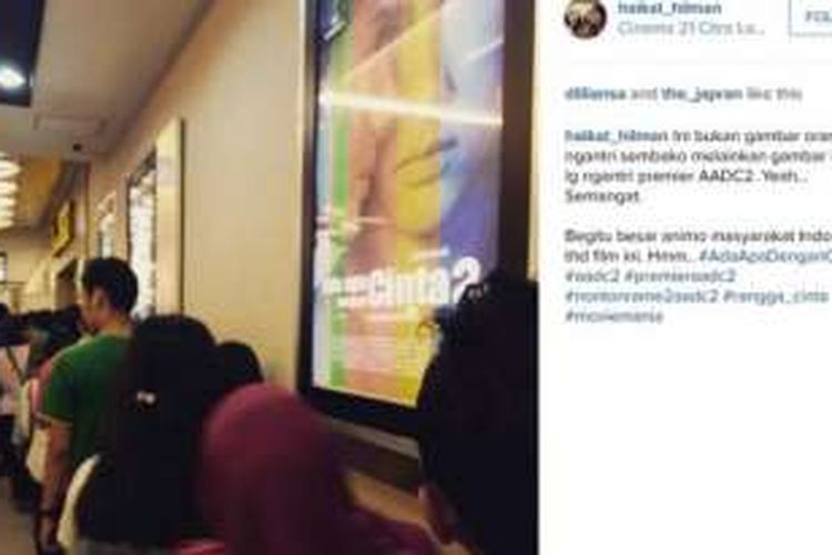Penayangan perdana film Ada Apa Dengan Cinta? 2 (AADC?2), Kamis (28/4/2016), disambut antusias oleh warga di sejumlah kota di Indonesia. Antrean mengular terlihat di bioskop yang menayangkan film sekuel yang dibintangi Nicholas Saputra dan Dian Sastrowardoyo itu.