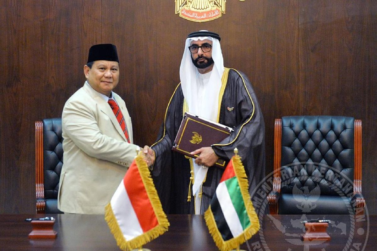 Menhan Prabowo Subianto saat melakukan kunjungan kerja ke Kementerian Pertahanan Uni Emirat Arab (UEA) di Abu Dhabi, Senin (24/2/2020).