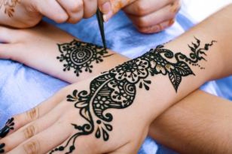 Unduh 67 Gambar Henna Indonesia Paling Bagus Gratis