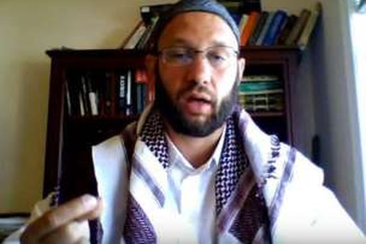 Jesse Morton mantan anggota Al-Qaeda yang kini dipekerjakan Universitas George Washington, AS.
