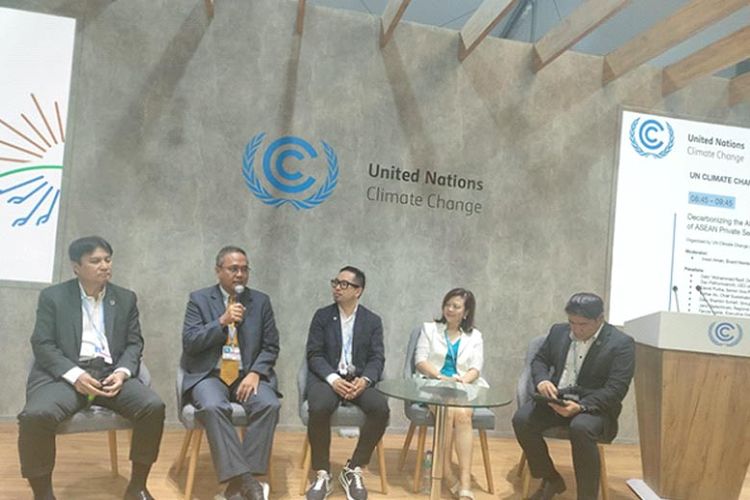 Diskusi di Paviliun Indonesia pada gelaran COP-27 Sharm el-Shheikh, Mesir, Jumat, (11/11/2022).