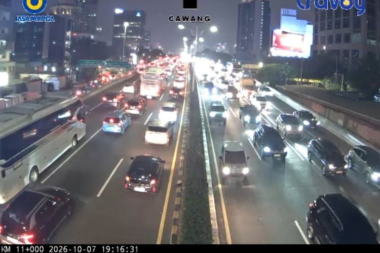 Lalu Lintas Jakarta Malam Ini Padat di Tol Dalam Kota hingga JORR, Cek Titiknya