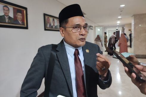 Heru Wajibkan Pejabat DKI Pakai Kendaraan Listrik, Anggota DPRD: Salah Kaprah!
