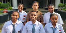 Kemendikbudristek Buka Jalan Pendidikan Papua dan 3T lewat Program ADEM dan ADik