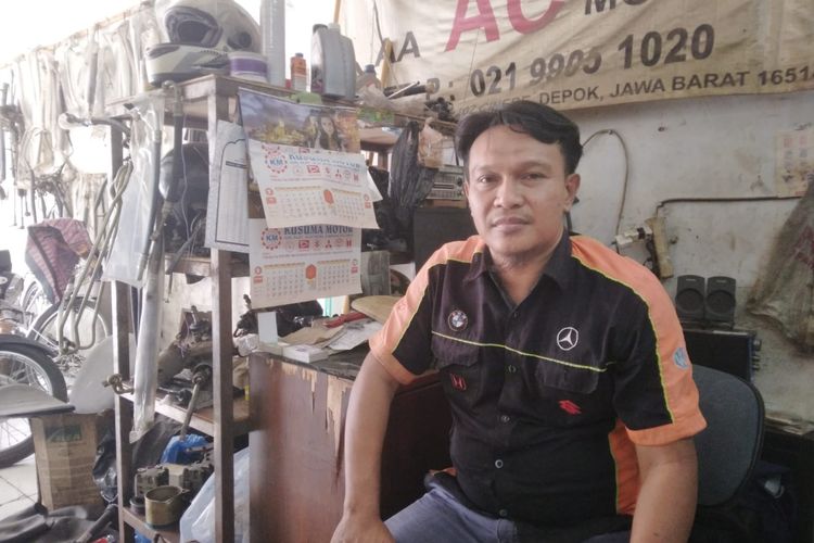 Giyarno, pemilik bengkel Giri Power Streering di Cinere, Depok, Jawa Barat, mengatakan, semua mobil bisa dipasangkan power steering. 